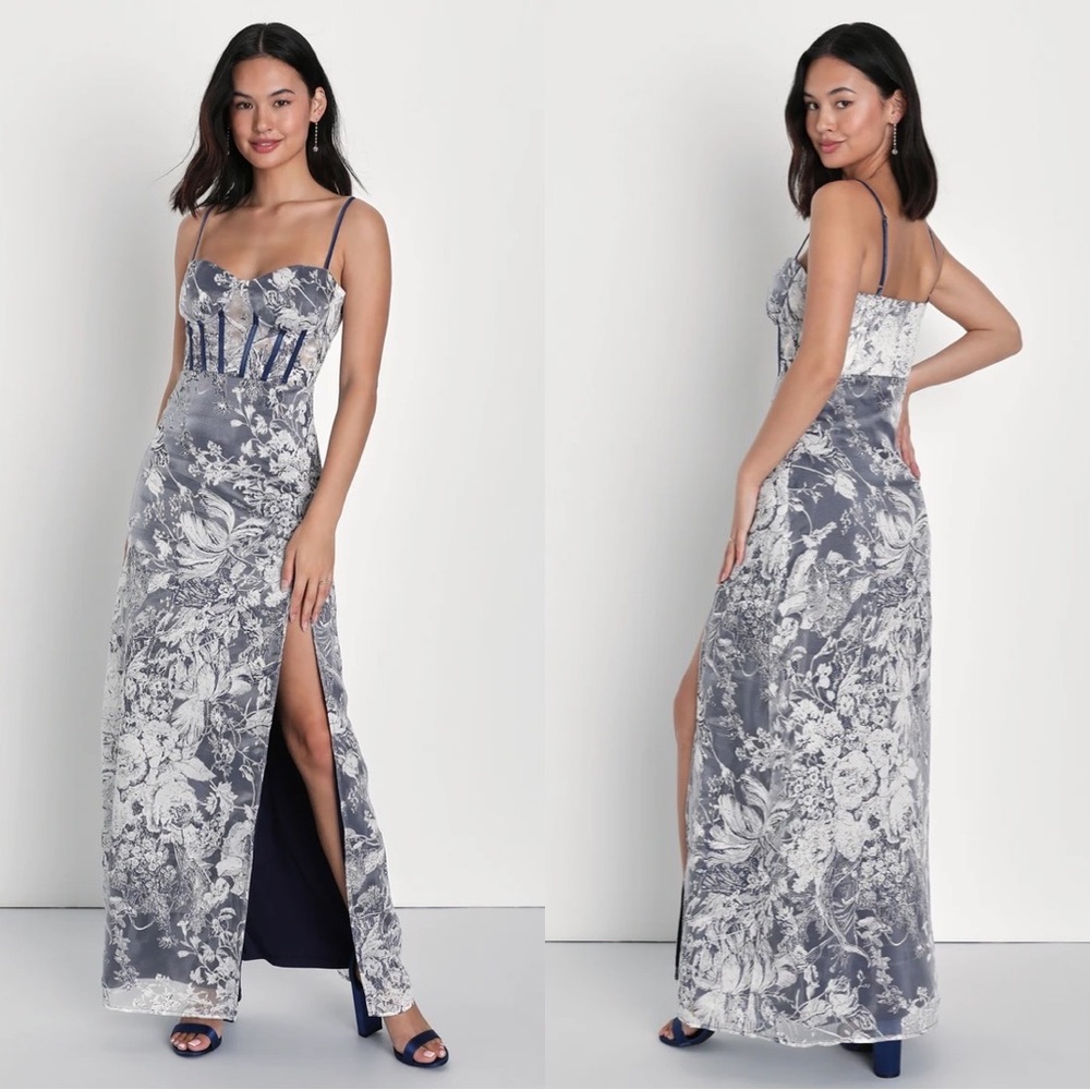 NWT Lulus • classical charisma navy blue & white floral bustier maxi dress sz L